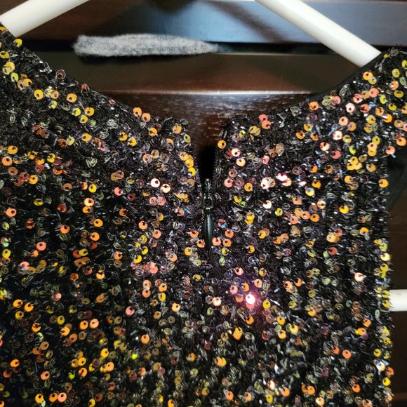 Asymmetrical Hem Sequin Halter Dress - Picture 7 of 7